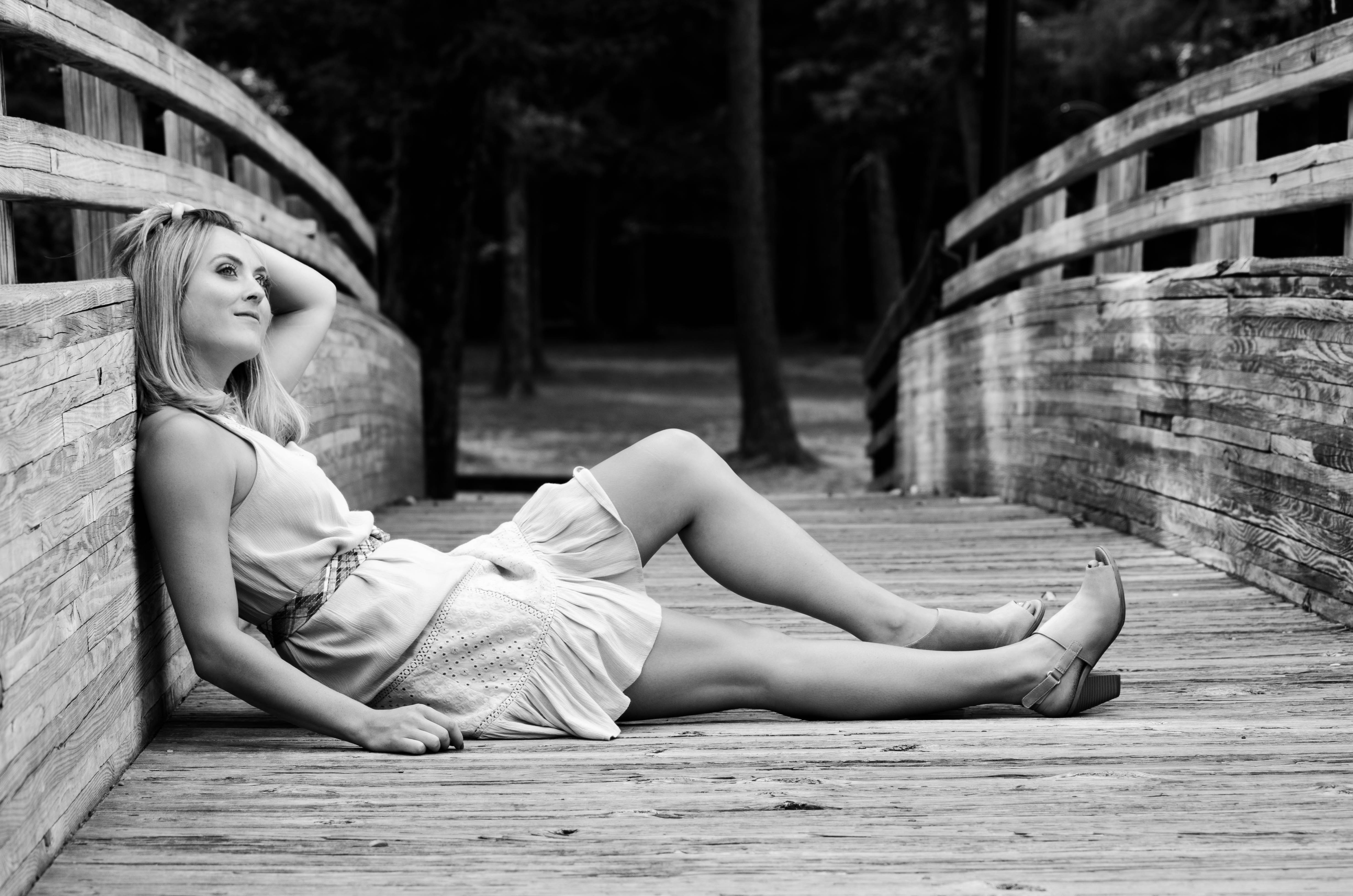 Black and White with Lyndsey